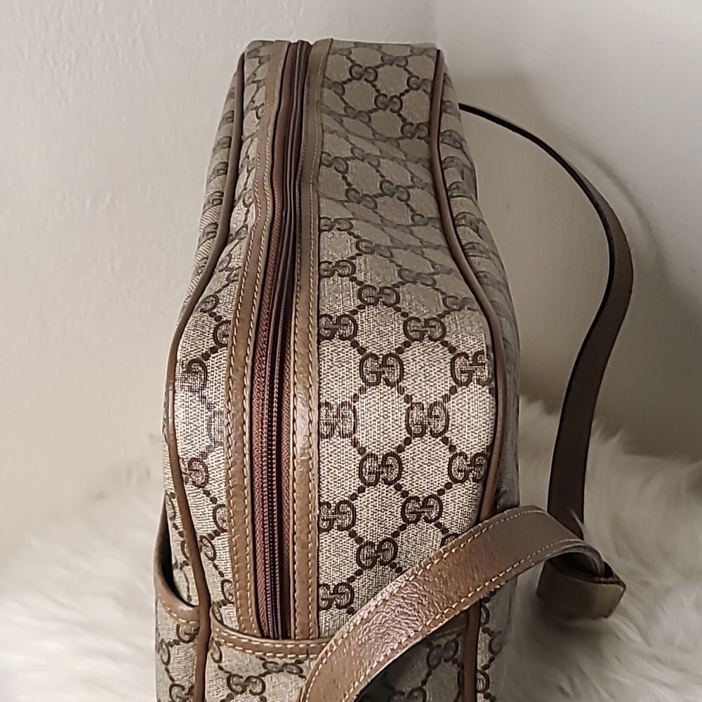 💯 Authentic Gucci Handbag with Cherryline 🍀 - Picture 7 of 13